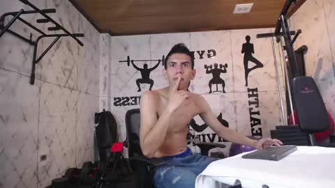 Snapshot of lucca_moreti chatting on April 2026 03:34:02 AM Lucca Moreti online show from April 2026 03:34:02 AM