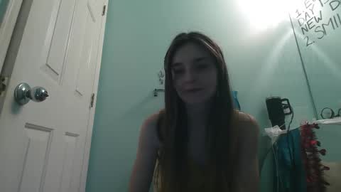 Snapshot of luci_layne chatting on March 2025 05:36:02 PM Luci Layne online show from March 2025 05:36:02 PM