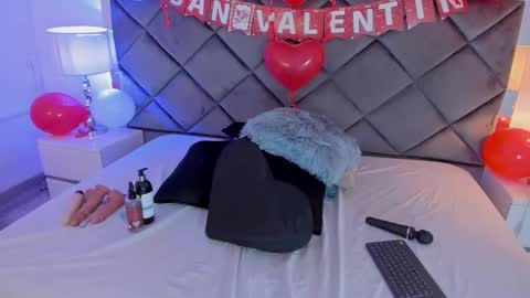 lucia_fastcollins online show from February 2026 02:10:01 PM