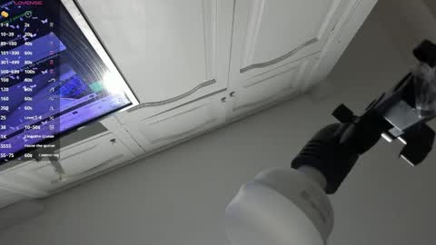 L U C I A online show from April 2026 12:57:01 PM