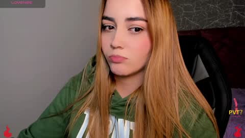 Snapshot of lucia_star_ chatting on January 2025 10:30:02 PM lucia star online show from January 2025 10:30:02 PM