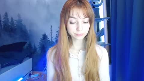 Snapshot of luciacam20 chatting on January 2025 10:26:02 AM Lucy online show from January 2025 10:26:02 AM