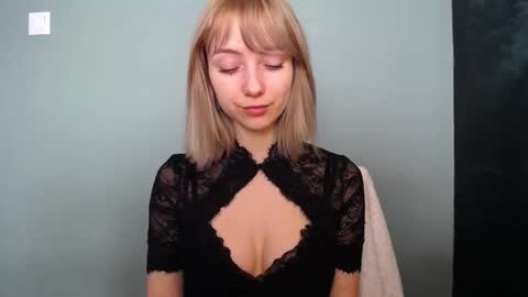 Lucy online show from March 2026 08:43:01 AM