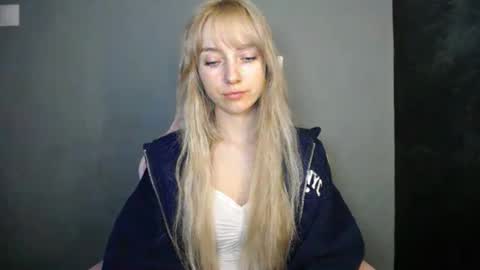 Lucy online show from April 2026 06:24:02 PM