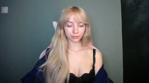 Lucy online show from April 2026 07:58:02 PM