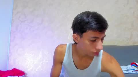 Snapshot of lucian_davii chatting on November 2025 12:31:02 PM Pirulo online show from November 2025 12:31:02 PM