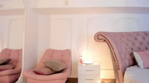 Luciana online show from November 2025 09:03:02 PM