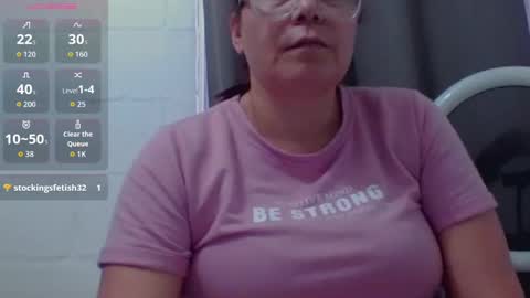 Snapshot of lucianamaster chatting on October 2025 09:45:01 PM lucianamaster online show from October 2025 09:45:01 PM