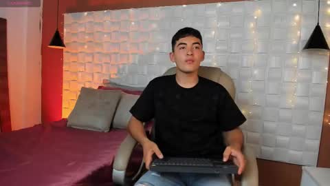 Luciano online show from February 2026 03:04:01 AM