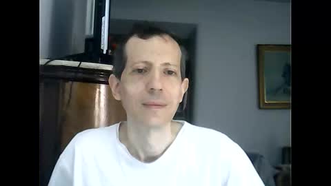 Luciano online show from November 2025 06:30:01 PM