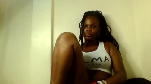 Snapshot of luciaresa chatting on July 2026 01:52:01 AM luciaresa online show from July 2026 01:52:01 AM