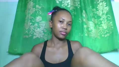lucie196645 online show from April 2026 07:30:02 PM