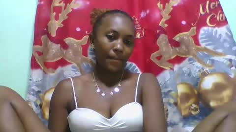 lucie196645 online show from June 2026 07:36:01 AM