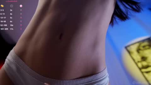 Snapshot of lucie_beltran chatting on March 2025 10:59:01 PM Next stream start at 1500hs GTM-3 online show from March 2025 10:59:01 PM