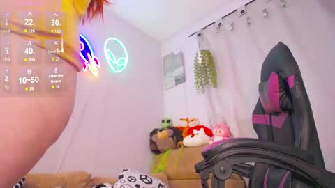 Lucie   online show from May 2026 01:47:02 AM