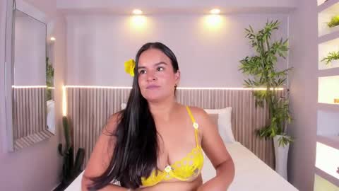 lucie online show from April 2026 05:09:02 PM