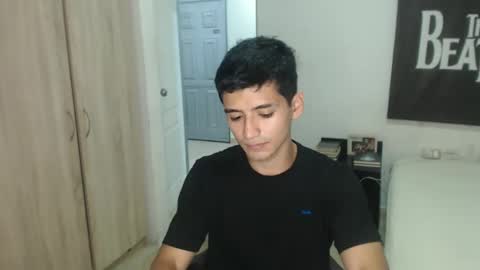 Snapshot of lucifferr_ chatting on February 2025 02:14:01 AM leonel online show from February 2025 02:14:01 AM