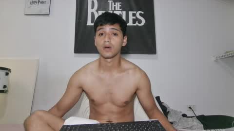 Snapshot of lucifferr_ chatting on April 2026 09:37:02 PM leonel online show from April 2026 09:37:02 PM