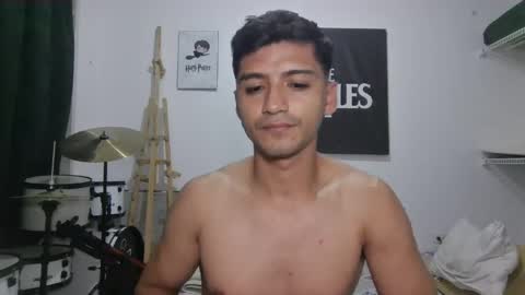 Snapshot of lucifferr_ chatting on April 2026 02:48:01 AM leonel online show from April 2026 02:48:01 AM