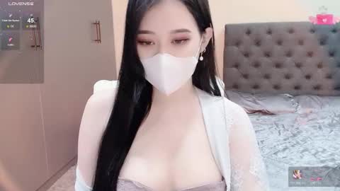 lucii04 online show from January 2026 03:27:02 PM