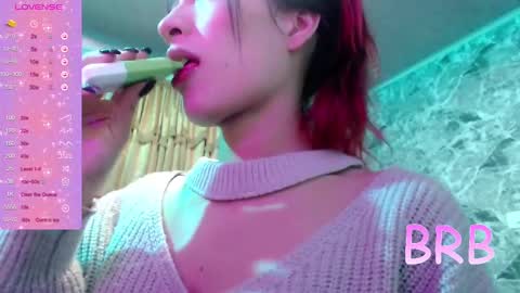 Lucia online show from February 2025 04:22:01 PM