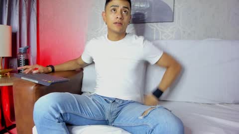 Leo online show from February 2025 11:20:02 AM