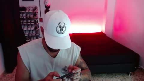 luciifer_hills online show from December 2024 09:20:02 PM