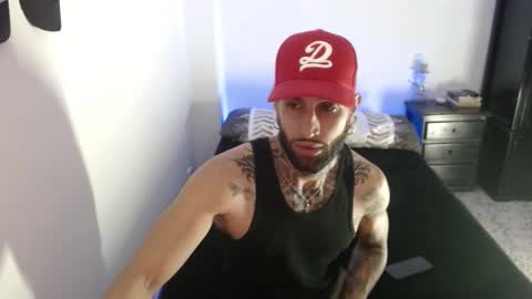 luciifer_hills online show from November 2025 01:44:02 PM