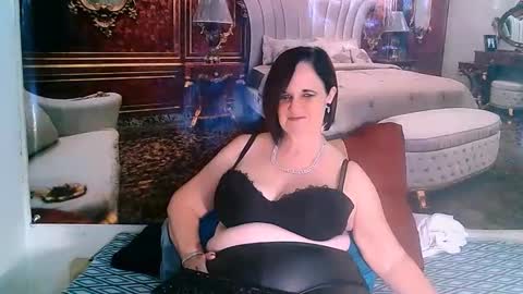 Grace online show from February 2025 06:01:02 PM