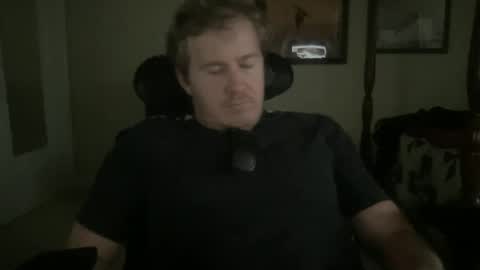 Snapshot of luckboy698 chatting on February 2025 04:46:01 PM luckboy698 online show from February 2025 04:46:01 PM