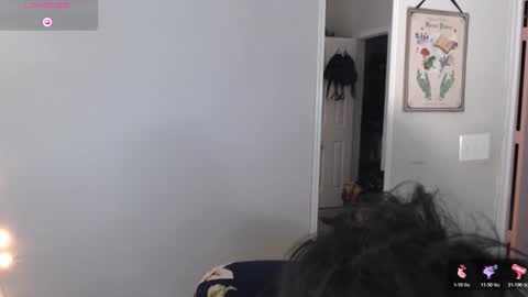 Snapshot of lucklucybbw chatting on January 2026 05:46:02 AM lucklucybbw online show from January 2026 05:46:02 AM