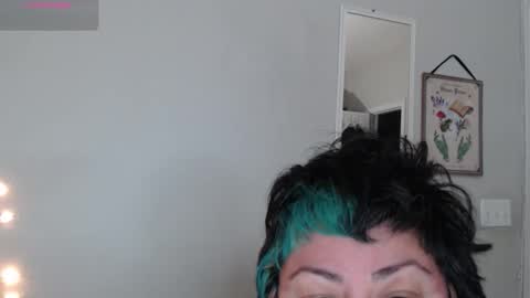 Snapshot of lucklucybbw chatting on February 2026 01:13:02 AM lucklucybbw online show from February 2026 01:13:02 AM