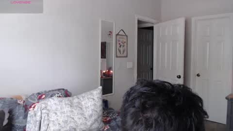 lucklucybbw online show from June 2026 09:50:02 PM