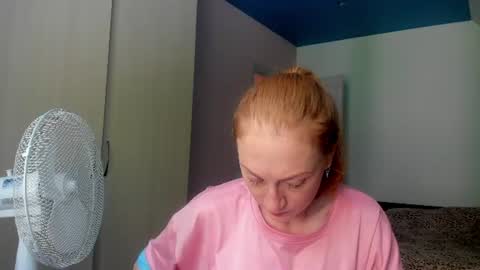 Snapshot of lucky_licky20 chatting on July 2026 02:24:02 AM lucky_licky20 online show from July 2026 02:24:02 AM