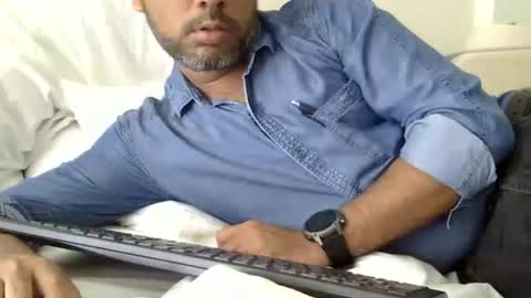 luckyfinalone online show from November 2025 03:24:01 PM