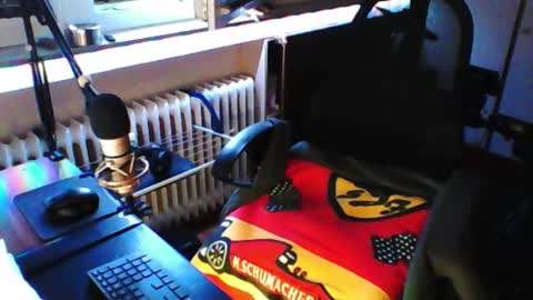        call me  Stefan online show from September 2025 05:45:02 AM