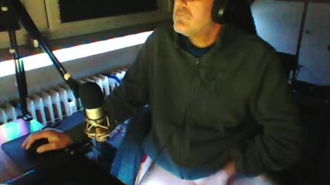 Snapshot of luckyfreak1 chatting on April 2026 07:58:01 PM call me Stefan online show from April 2026 07:58:01 PM
