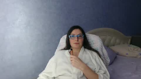 Snapshot of luckylinda23 chatting on January 2025 03:46:02 PM luckylinda23 online show from January 2025 03:46:02 PM