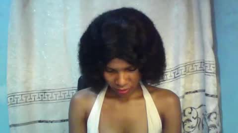 Snapshot of luckymadequeen chatting on January 2025 05:21:01 AM Gloria online show from January 2025 05:21:01 AM