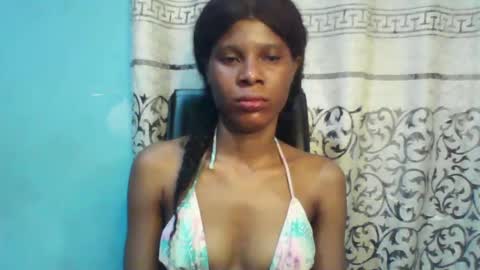 Snapshot of luckymadequeen chatting on March 2025 06:18:02 AM Gloria online show from March 2025 06:18:02 AM