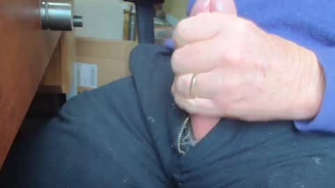 BIG Daddy cock. Tips make it harder  online show from March 2025 06:16:01 PM