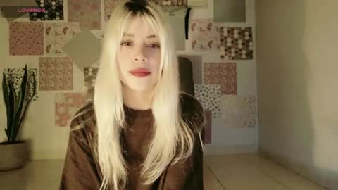 luckysapphire777 online show from April 2026 11:35:02 AM