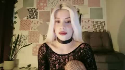 luckysapphire777 online show from July 2026 03:11:02 PM