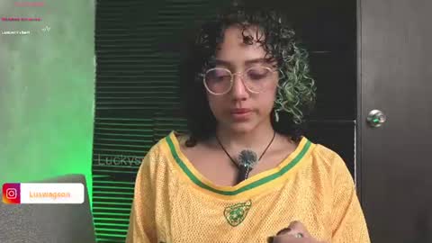 Luanis online show from June 2026 06:48:02 AM