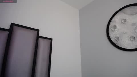   online show from November 2025 06:45:02 AM