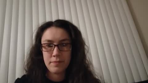 Snapshot of lucy_allison chatting on February 2025 06:15:01 AM Lucy online show from February 2025 06:15:01 AM