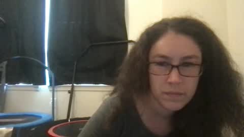 Lucy online show from April 2026 09:06:02 PM