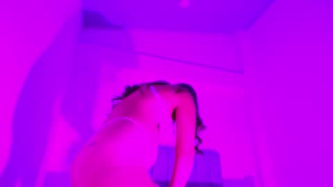 lucy online show from February 2026 04:01:02 AM