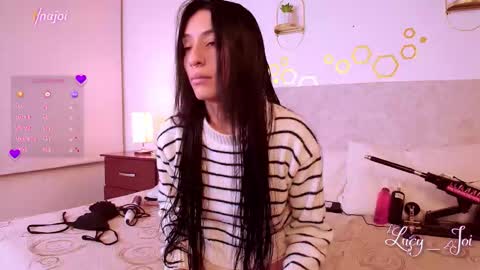 Snapshot of lucy_joi chatting on November 2025 02:47:02 AM Luciana online show from November 2025 02:47:02 AM