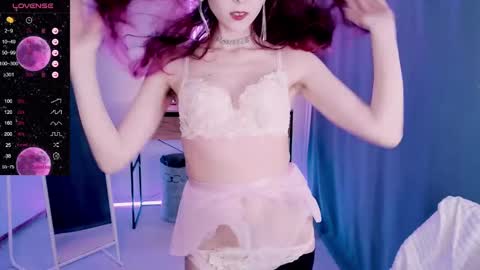  LUCY  online show from February 2025 08:22:01 AM